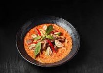 Kaeng Pet: The Spicy Thai Red Curry You Need to Try
