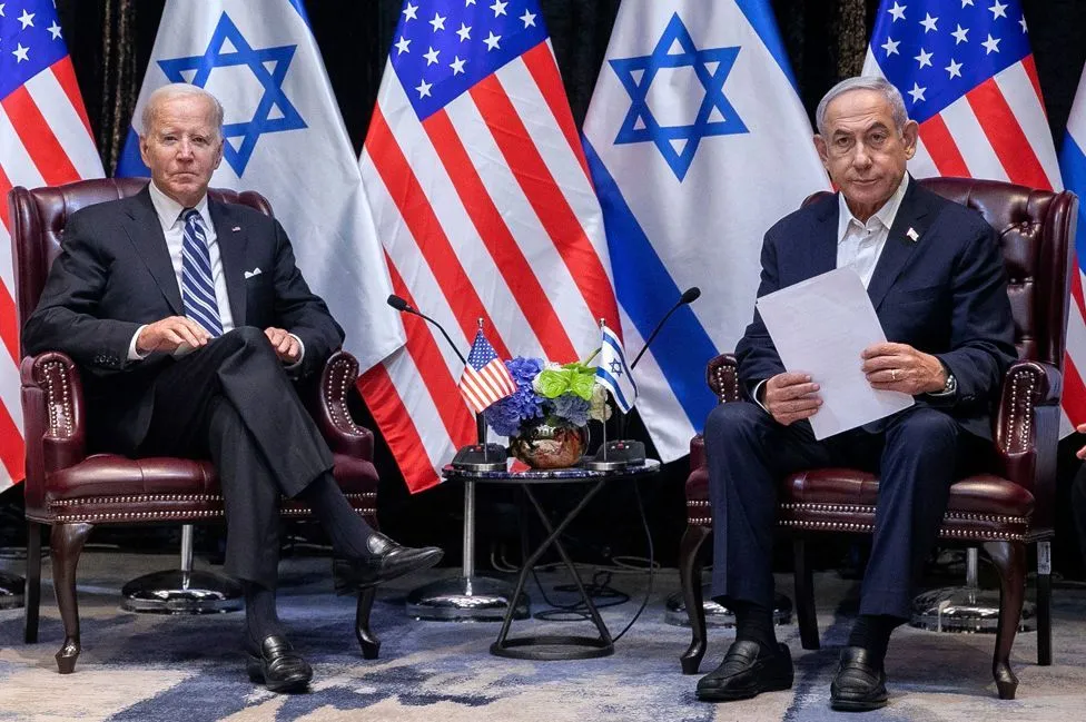Political leaders from the US and Israel in discussion, highlighting ongoing diplomatic negotiations.