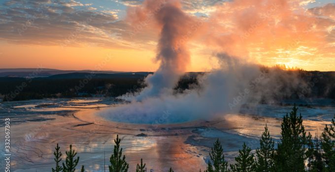 Grand Prismatic Spring: Keajaiban Alam yang Penuh Warna