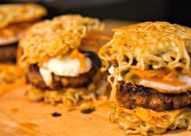 Ramen Burger: Cerita Seru dan Pengalaman Seru Mencicipi Si Burger Kekinian