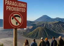 Paralayang Gunung Bromo: Sensasi Terbang di Atas Kawah Legendaris
