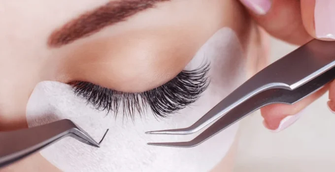 Bisnis Eyelash Extension: Layanan Kecantikan Wajib yang Menjamin Repeat Order Setiap Bulan