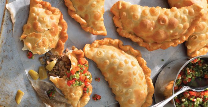 Empanada Argentina: Rahasia Kelezatan Klasik dari Negeri Tango Empanada Argentina: Rahasia Kelezatan Klasik dari Negeri Tango