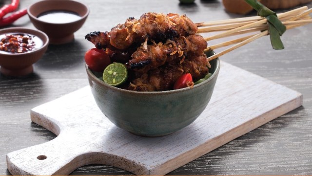 tips menikmati Sate Ayam Bumbu Kecap