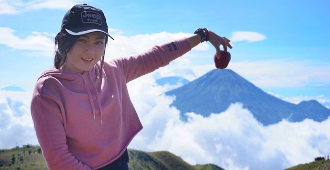 Pendakian Gunung Prau: Petualangan yang Memukau di Atas Awan