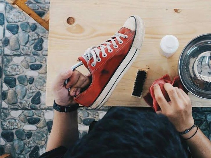 Mengapa Usaha Laundry Sepatu Layak Dicoba