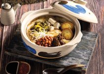 Bubur Ase: Cerita Hangat dari Semangkuk Tradisi yang Tak Pernah Kehilangan Rasa