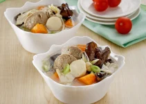 Sop Bakso Kembang Tahu: Kehangatan Sederhana yang Selalu Menggugah Rasa