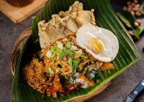Pecel Madiun Pesona Rasa yang Melekat dalam Ingatan Kehangatan Pecel Madiun Pesona Rasa yang Melekat dalam Ingatan Kehangatan