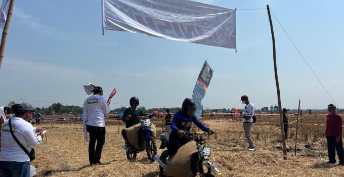 Balapan Ojek Gabah Menghidupkan Semangat Warga Desa Lewat Tradisi Unik Penuh Tantangan