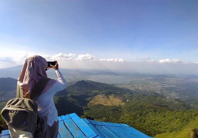 Puncak Telomoyo