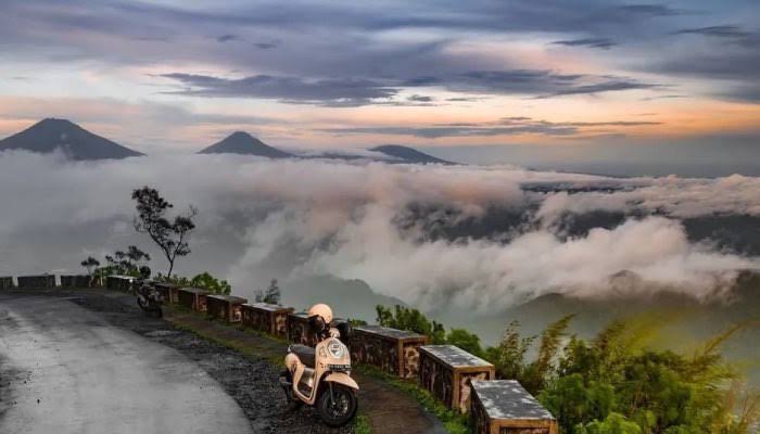 Puncak Telomoyo