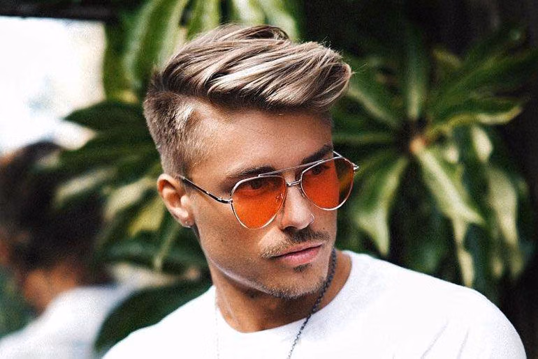 Side Part Tetap Jadi Andalan