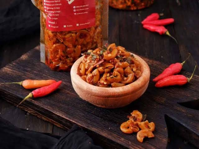 Camilan Makaroni Spiral